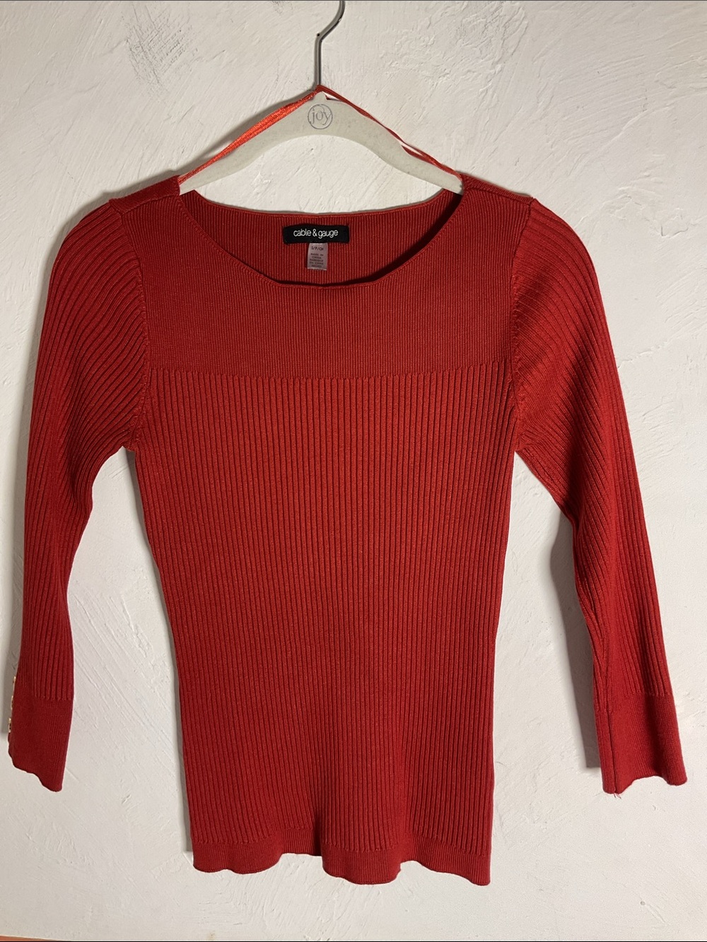 Cable & Gauge Red Ribbed Knit Sweater 3/4 Sleeve Button Cuffs Size S